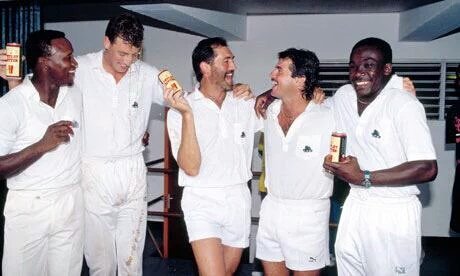 Graham Gooch pose