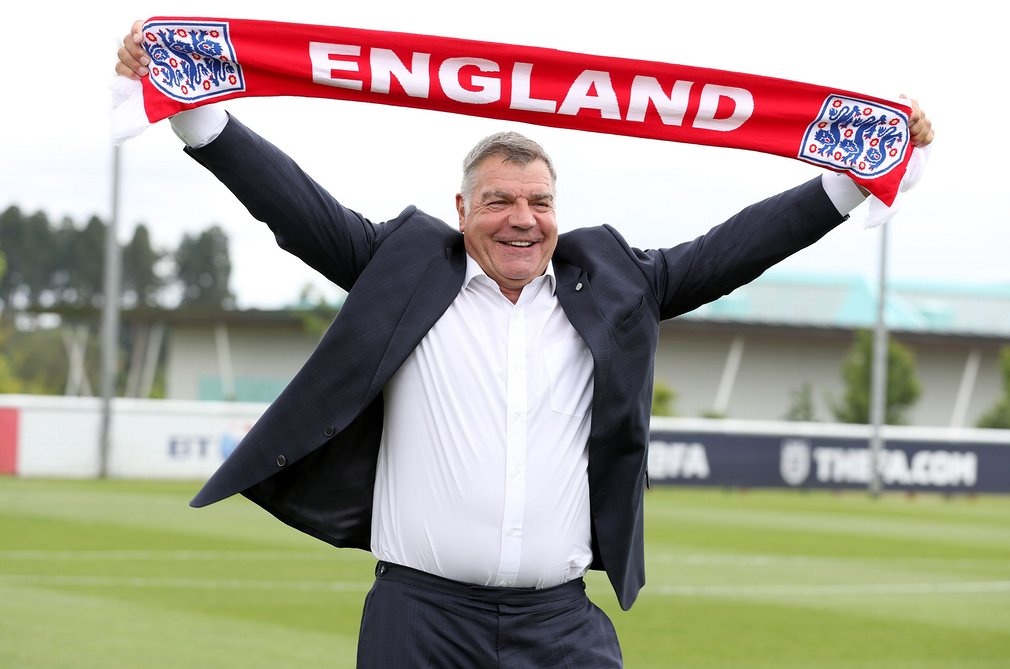 Big Sam does glamour