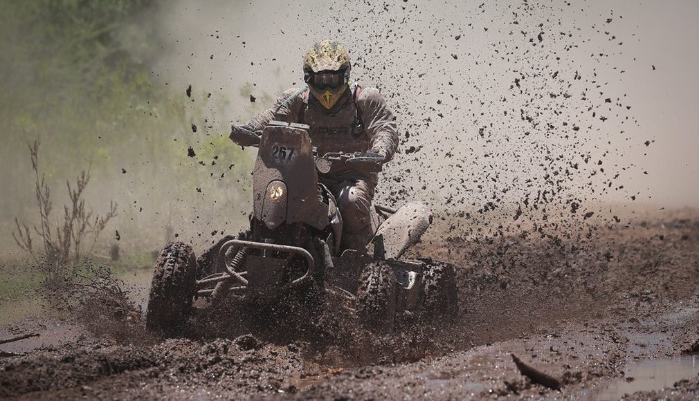 Mazis Dakar Team’s Kees Koolen gets muddy on his TRX680 Honda quad.